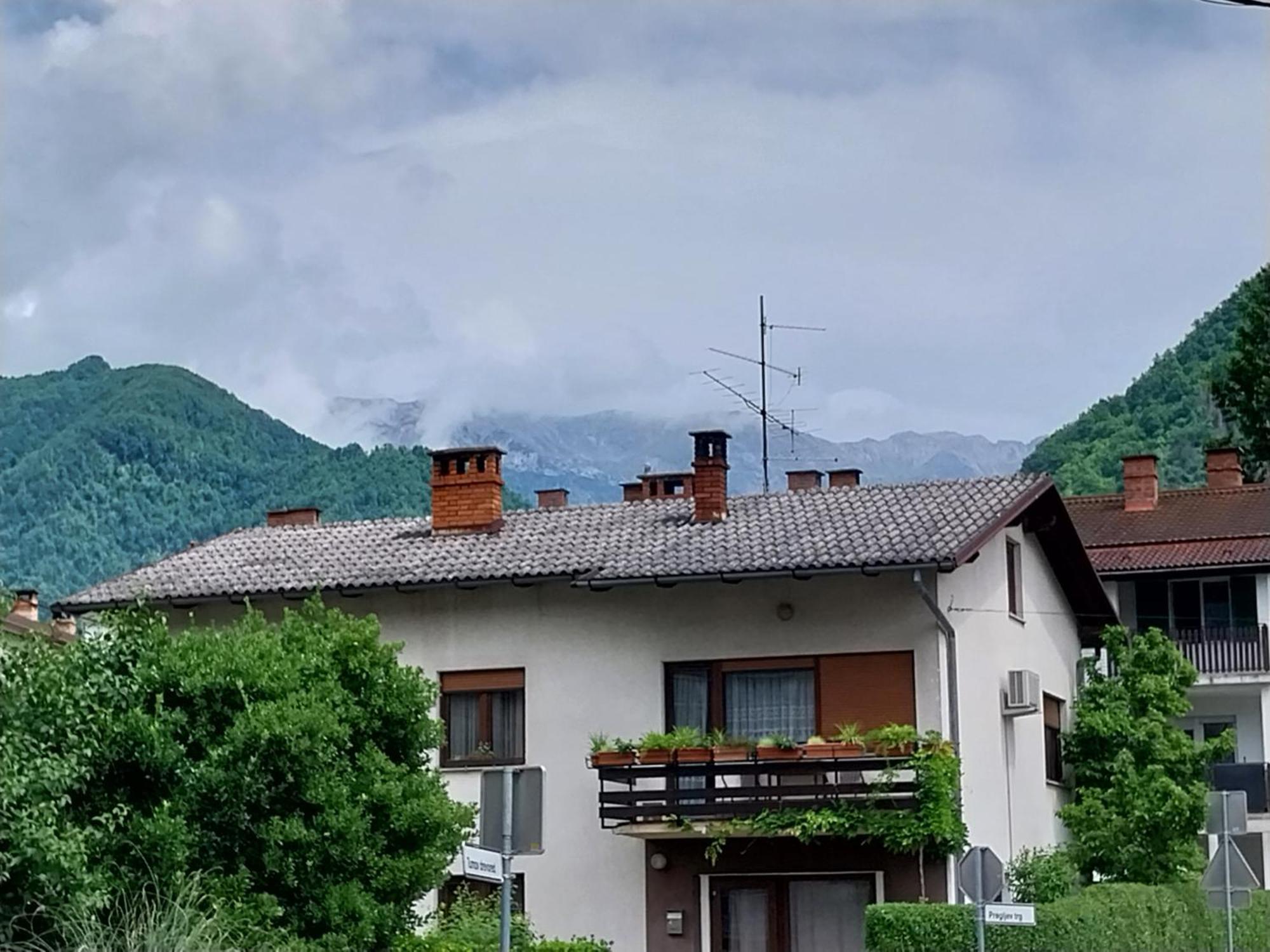 Gravitacija West Tolmin Dış mekan fotoğraf
